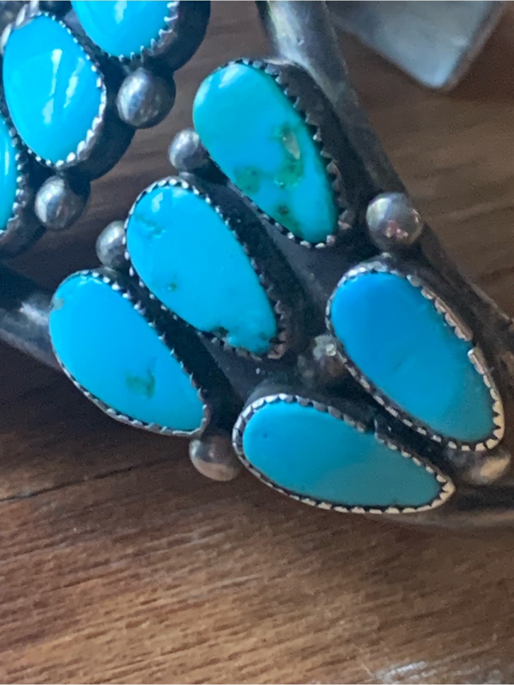Beautiful Alice Quam Turquoise Cluster Cuff RARE - Picture 10 of 13